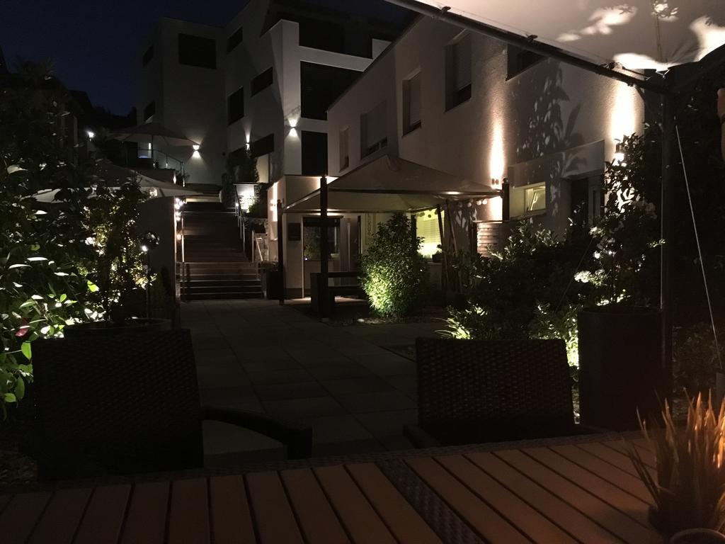 Wohnraum Hotel & Gaestehaus Gusterath エクステリア 写真